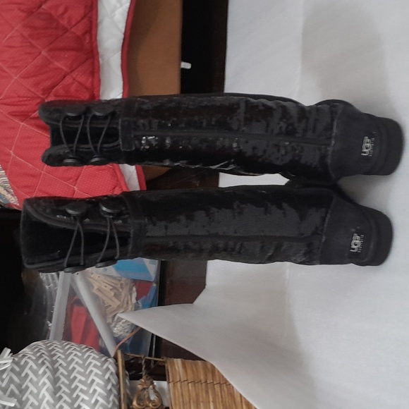 UGG Austrailia The Bailey Over the Knee Button Sparkle Sequin Boots Size 5 - Picture 5 of 6
